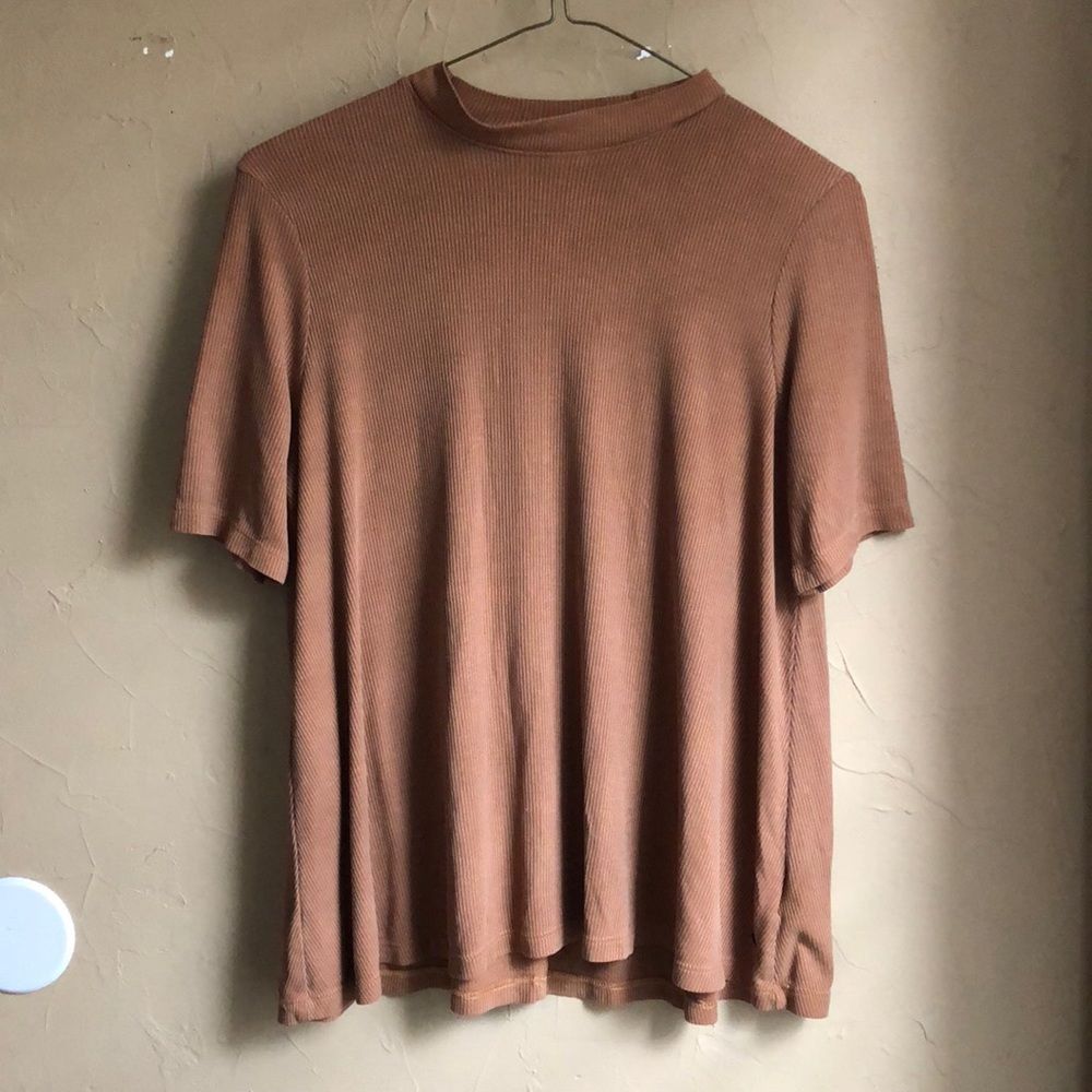 AE Soft & Sexy Open-Back Shorts BUNDLE - Picture 6 of 8